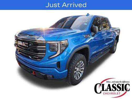 2022 GMC Sierra 1500 AT4