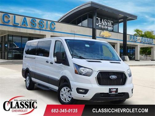 Oxford White 2025 Ford Transit-350 XLT