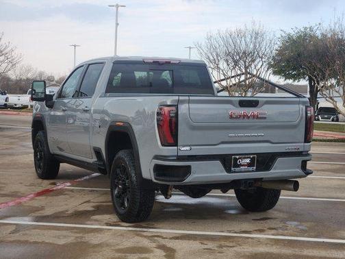 2024 GMC Sierra 2500 AT4