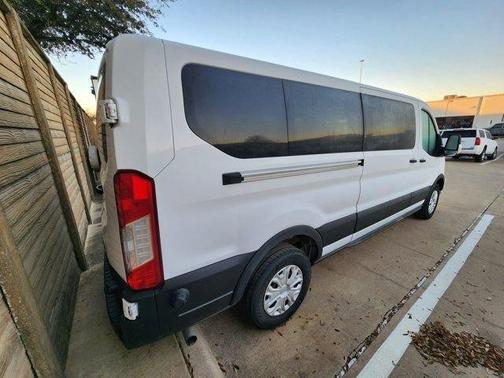 2024 Ford Transit-350 XLT