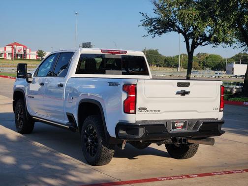 2026 Chevrolet Silverado 2500 LTZ