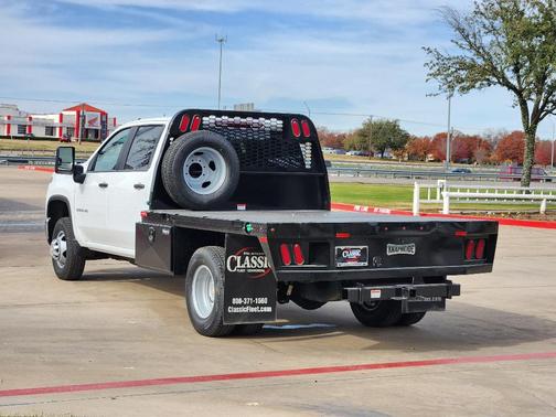 2026 Chevrolet Silverado 3500 WT