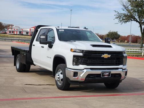 2026 Chevrolet Silverado 3500 WT