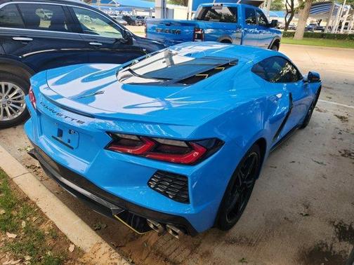2021 Chevrolet Corvette Stingray w/2LT