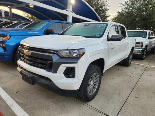 2024 Chevrolet Colorado LT