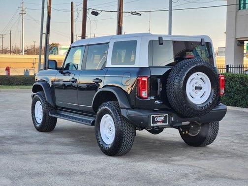 2025 Ford Bronco Heritage Edition
