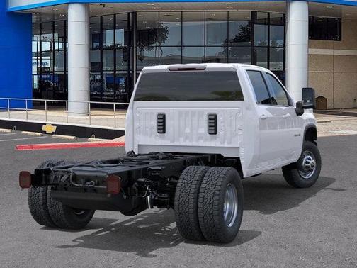 2025 Chevrolet Silverado 3500 WT