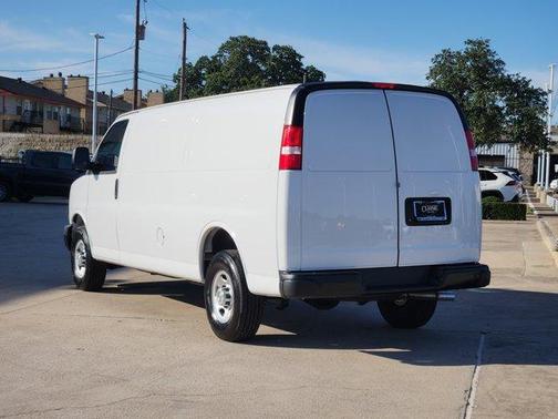 Summit White 2024 Chevrolet Express 3500 Work Van