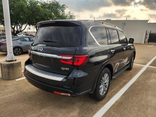 2019 INFINITI QX80 Luxe