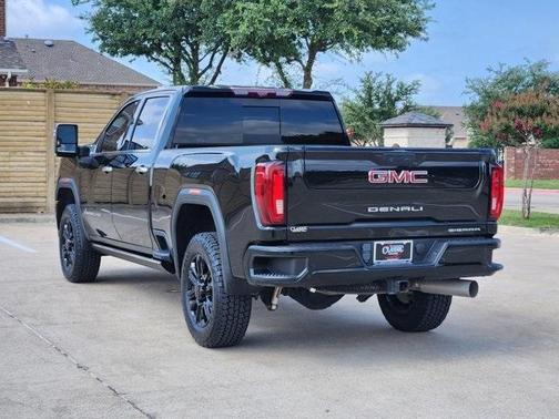 2023 GMC Sierra 2500 Denali