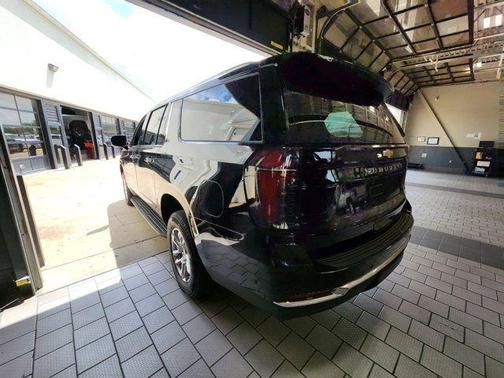 Black 2025 Chevrolet Suburban LS