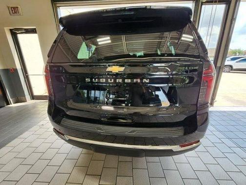 Black 2025 Chevrolet Suburban LS