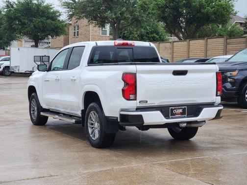 Summit White 2024 Chevrolet Colorado LT