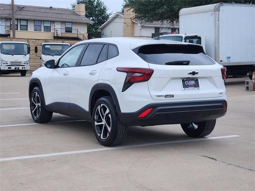 Summit White 2024 Chevrolet Trax 1RS