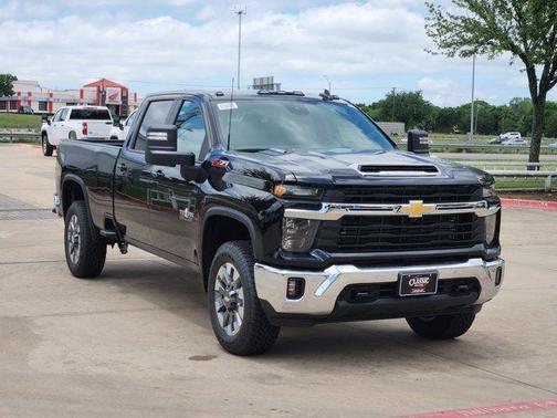 2025 Chevrolet Silverado 3500 LT