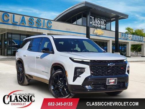 Polar White 2026 Chevrolet Traverse RS