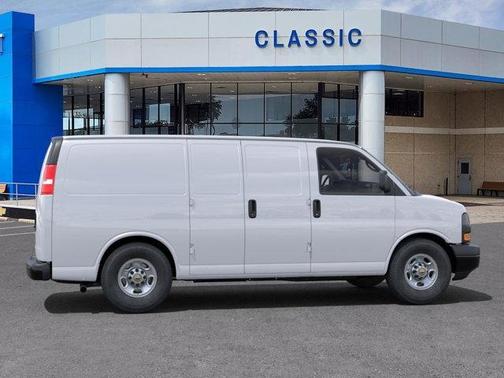 2025 Chevrolet Express 2500 Work Van