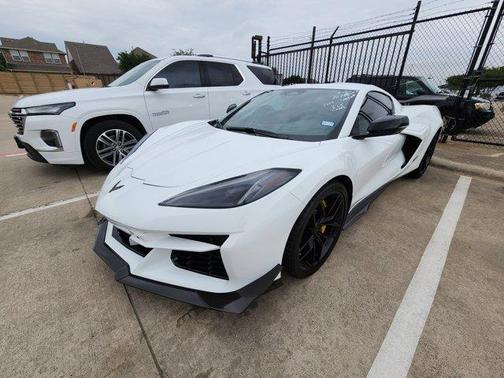 Arctic White 2025 Chevrolet Corvette Z06