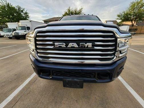 Patriot Blue Pearlcoat 2022 RAM 2500 Longhorn