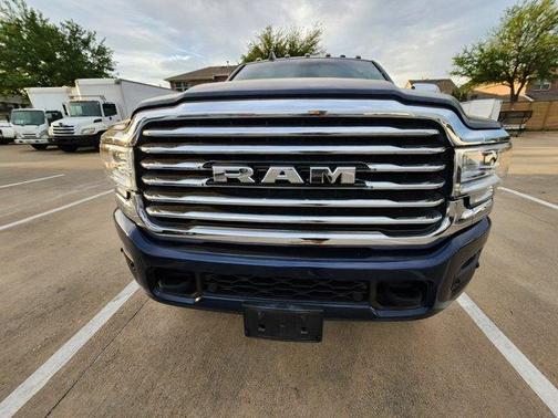 Patriot Blue Pearlcoat 2022 RAM 2500 Longhorn