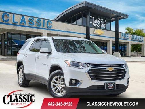 2020 Chevrolet Traverse LT Cloth