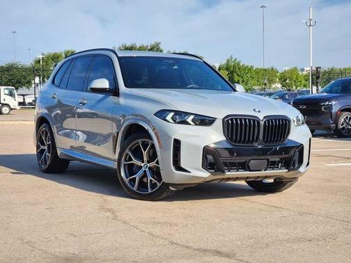 Brooklyn Gray Metallic 2024 BMW X5 xDrive40i