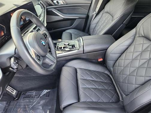 Brooklyn Gray Metallic 2024 BMW X5 xDrive40i