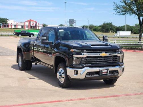 2025 Chevrolet Silverado 3500 LT