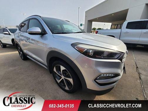 Molten Silver 2018 Hyundai TUCSON Limited