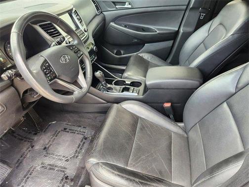 Molten Silver 2018 Hyundai TUCSON Limited