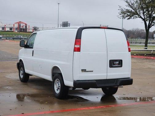 2025 Chevrolet Express 2500 Work Van