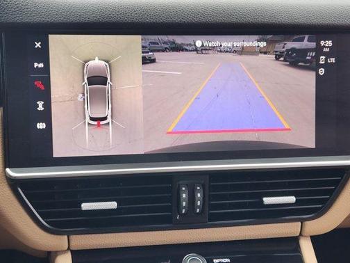 2022 Porsche Cayenne Platinum Edition