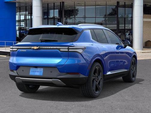 2025 Chevrolet Equinox EV LT 2