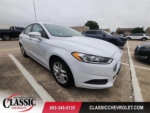 Oxford White 2014 Ford Fusion SE