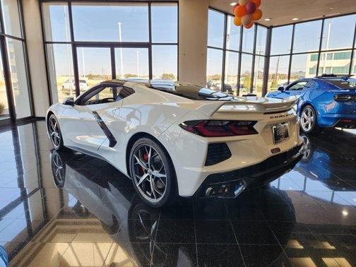 2023 Chevrolet Corvette Stingray w/3LT