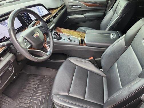 2023 Cadillac Escalade Luxury