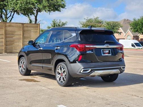 2021 Kia Seltos SX