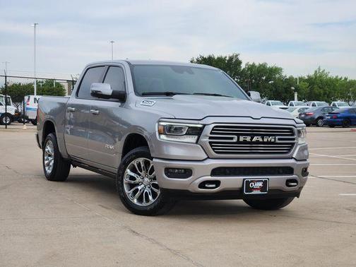 Billet Silver Metallic Clearcoat 2024 RAM 1500 Laramie