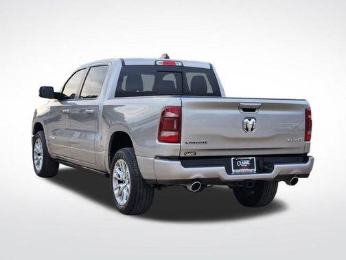 Billet Silver Metallic Clearcoat 2024 RAM 1500 Laramie