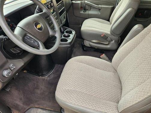 Summit White 2025 Chevrolet Express 3500 LS