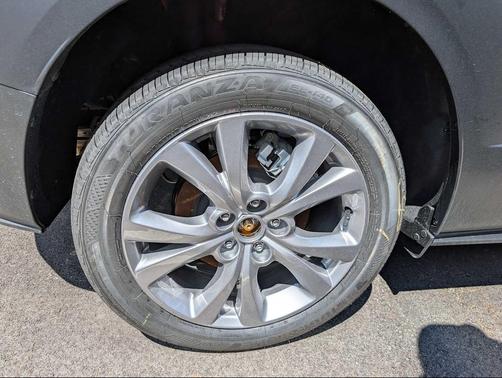 46V/ 2026 Mazda CX-30 2.5 S Premium Package