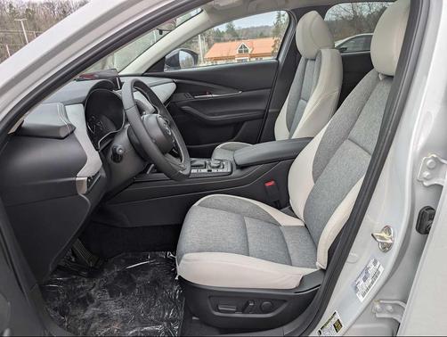Ceramic Metallic 2026 Mazda CX-30 2.5 S