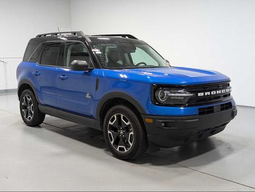 Velocity Blue Metallic 2022 Ford Bronco Sport Outer Banks