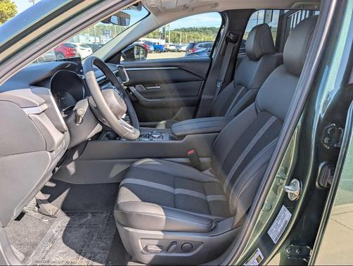 52T/ 2026 Mazda CX-50 2.5 S Preferred Package