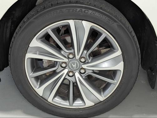 White Diamond Pearl 2017 Acura MDX 3.5L w/Technology Package