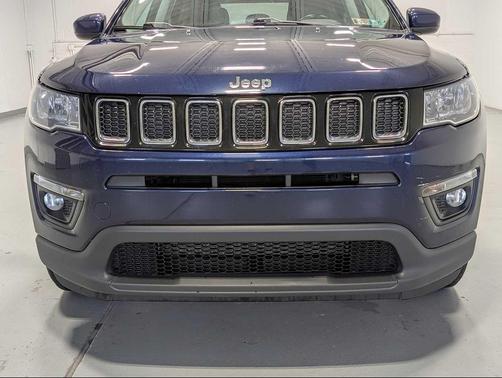 Jazz Blue Pearlcoat 2020 Jeep Compass Latitude