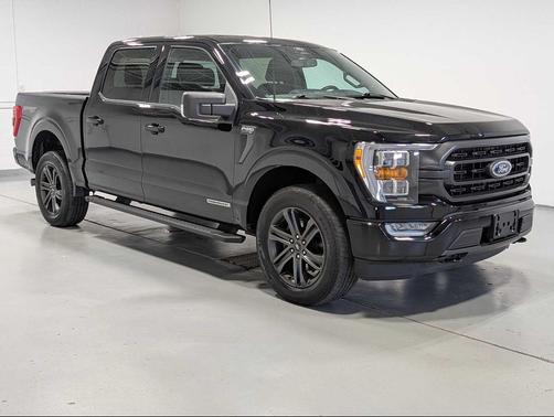 Agate Black Metallic 2022 Ford F-150 XLT