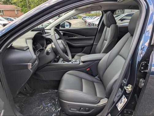 42M/ 2026 Mazda CX-30 2.5 S Preferred Package