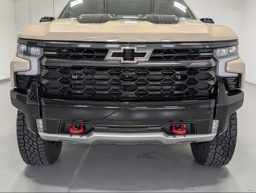 Sand Dune Metallic 2023 Chevrolet Silverado 1500 ZR2