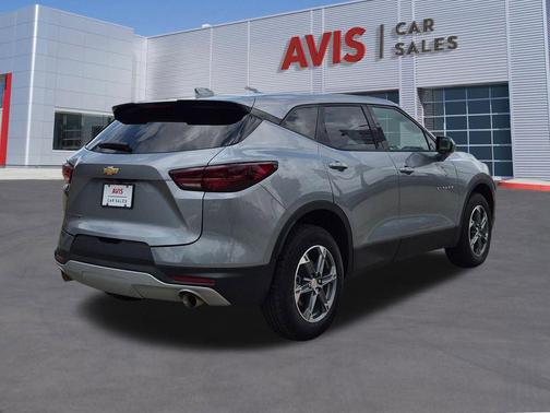 Sterling Gray Metallic 2025 Chevrolet Blazer 2LT
